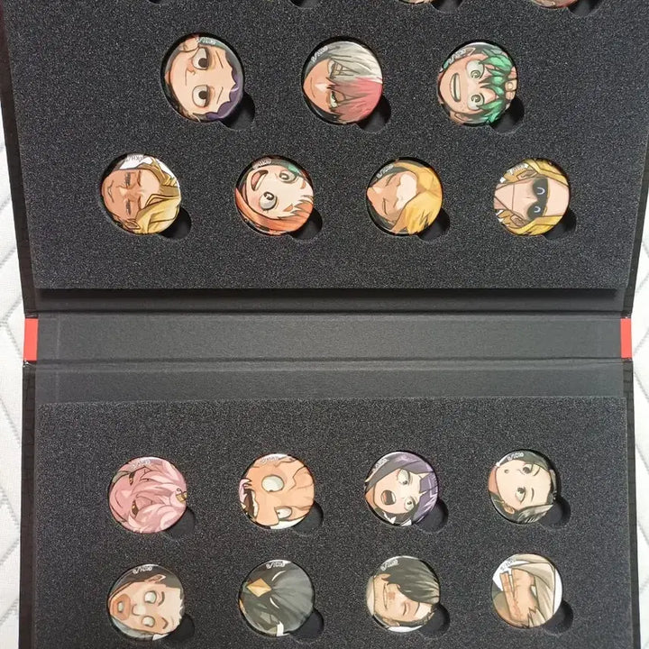 [BUNJANG] My Hero Academia Finale Commemorative Can Badge Set (Bakugo, Midoriya, Todoroki, Aizawa) / 공구) 히로아카 완결기념 캔뱃지세트 바쿠고 미도리야 토도로키 아이자와