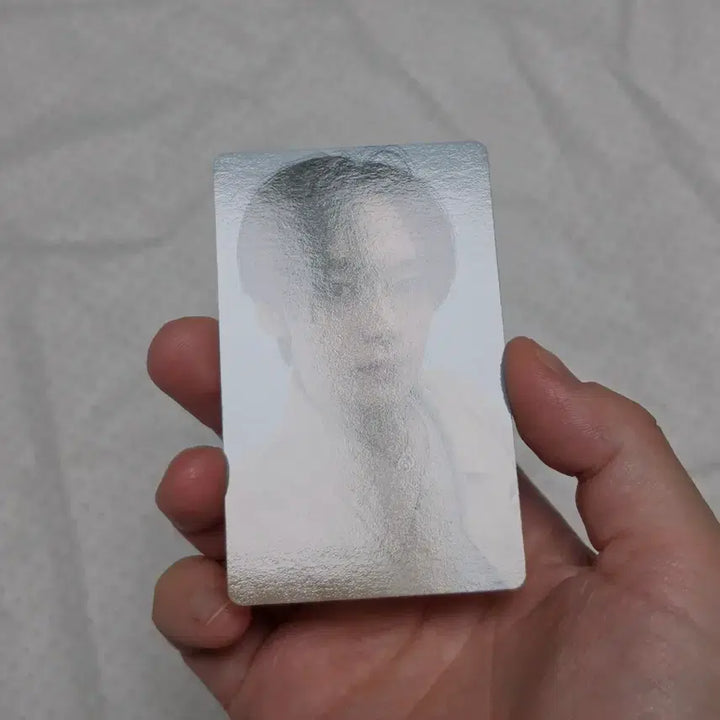 [BUNJANG] Stray Kids Lee Know Karma HMV Chairman Photocard / 스트레이키즈 카르마 HMV 회장 리노 포토카드