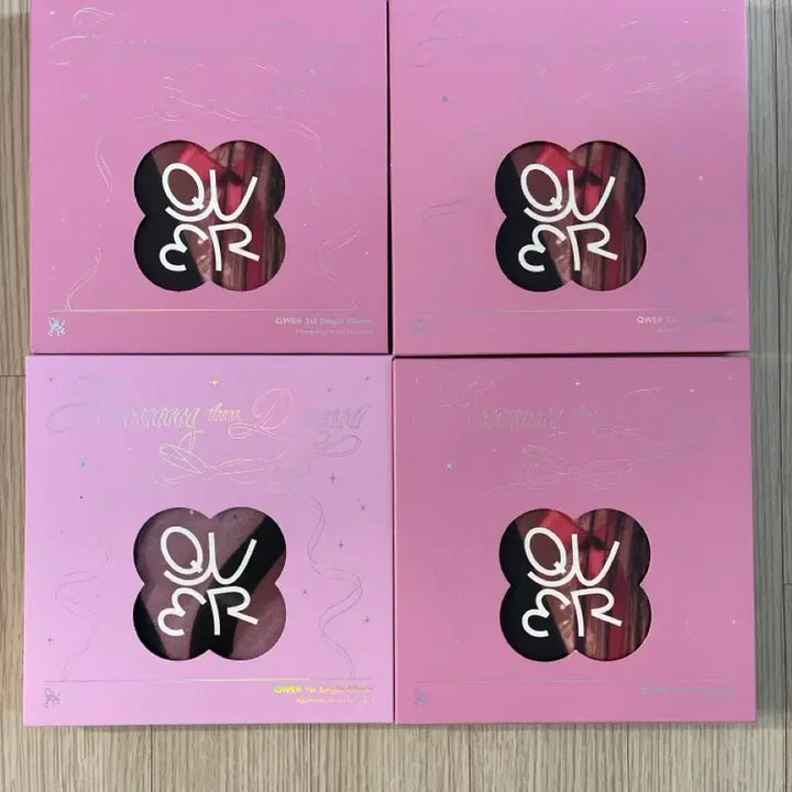 [BUNJANG] QWER Discord Album Bundle Set / qwer 디스코드 개봉앨범 4장 일괄판매 모든 구성품 있음