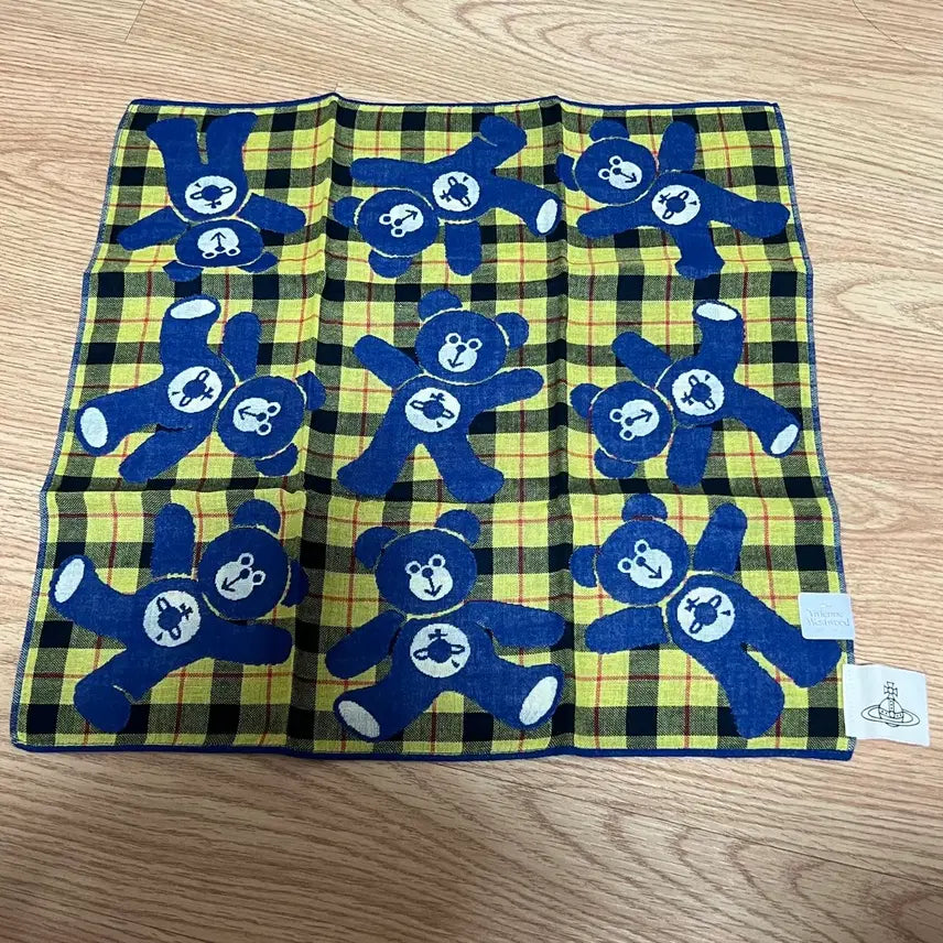 [BUNJANG] Vivienne Westwood Orb Patch Teddy Bear Pattern Cotton Handkerchief / 비비안웨스트우드 ORB패치 곰돌이 패턴 가제 손수건