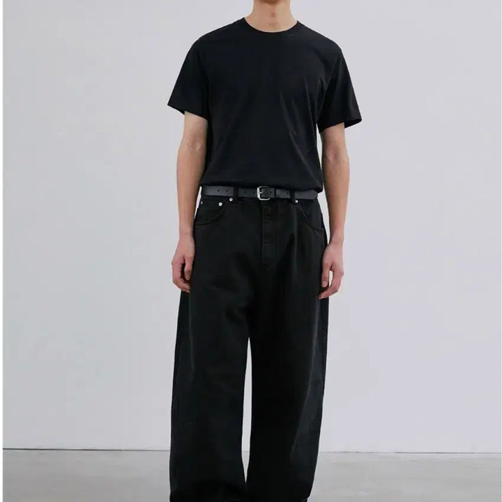 [BUNJANG] Branded Faded Black MAX WIDE STRAIGHT Fit Jeans / 1705 FADED BLACK JEANS