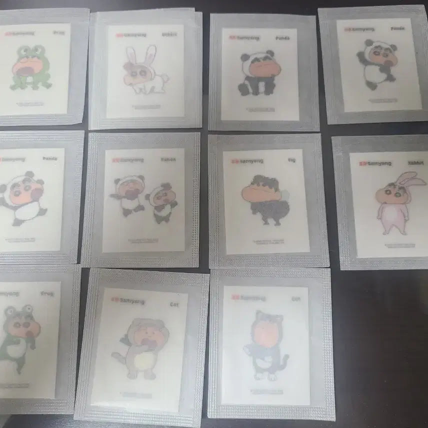 [BUNJANG] Samyang Animal Crayon Shin-chan Stickers / 삼양 동물 짱구씰