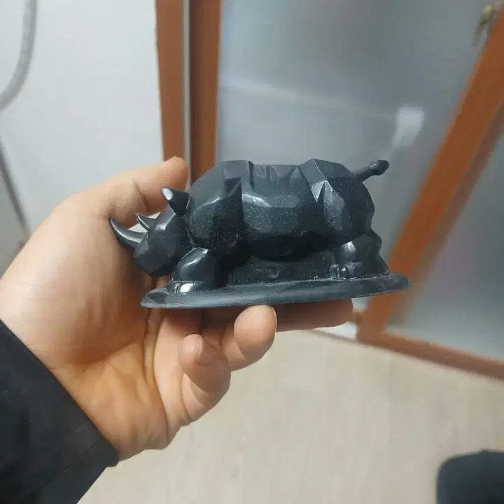 [SOLD OUT] 제작 코뿔소 팝니다