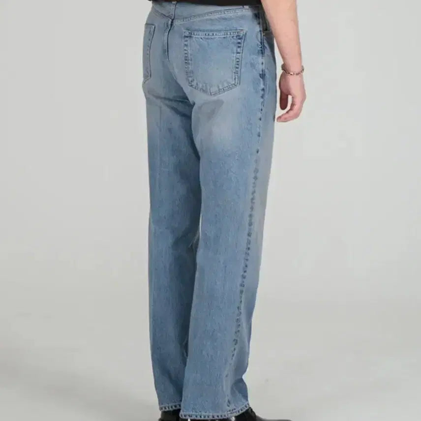 [BUNJANG] Brandied Relaxed Straight Light Blue Jeans / 51005 HISHITOMO LIGHT BLUE JEANS