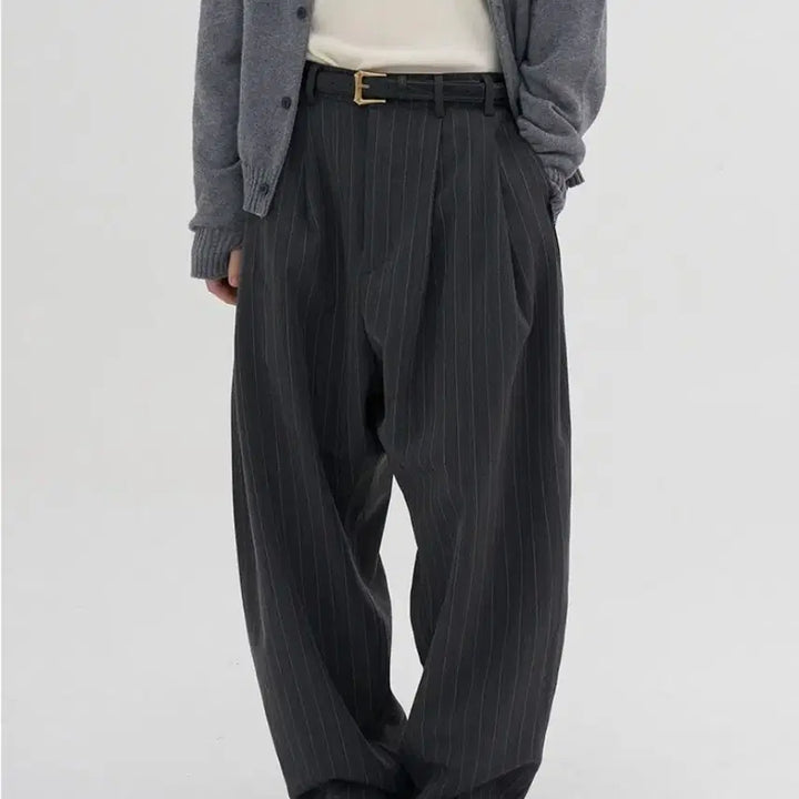 [BUNJANG] Known Wide Tapered Pants (Stripe Charcoal) / 노운] wide tapered pants (stripe charcoal)