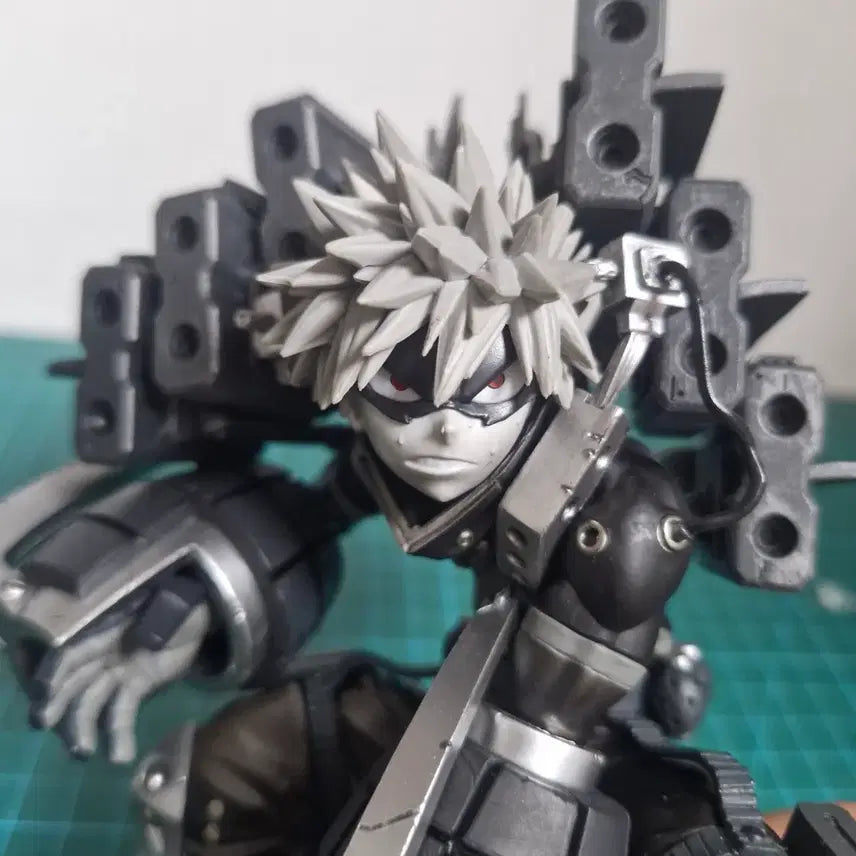 [BUNJANG] Jump Limited Bakugo Figure / 상자X 점프한정 바쿠고 피규어