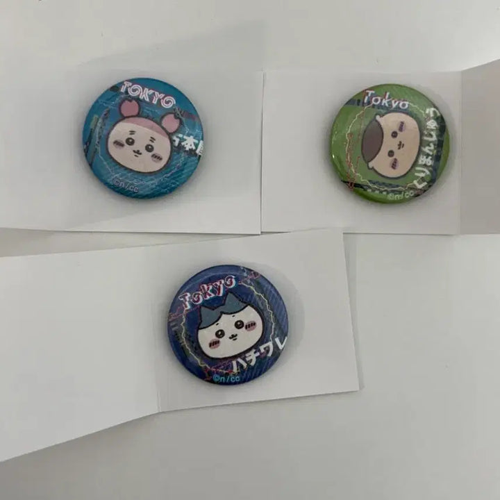 [BUNJANG] Tokyo Chiikawa Hologram Can Badge / 도쿄 치이카와 홀로그램 캔뱃지 교환가능