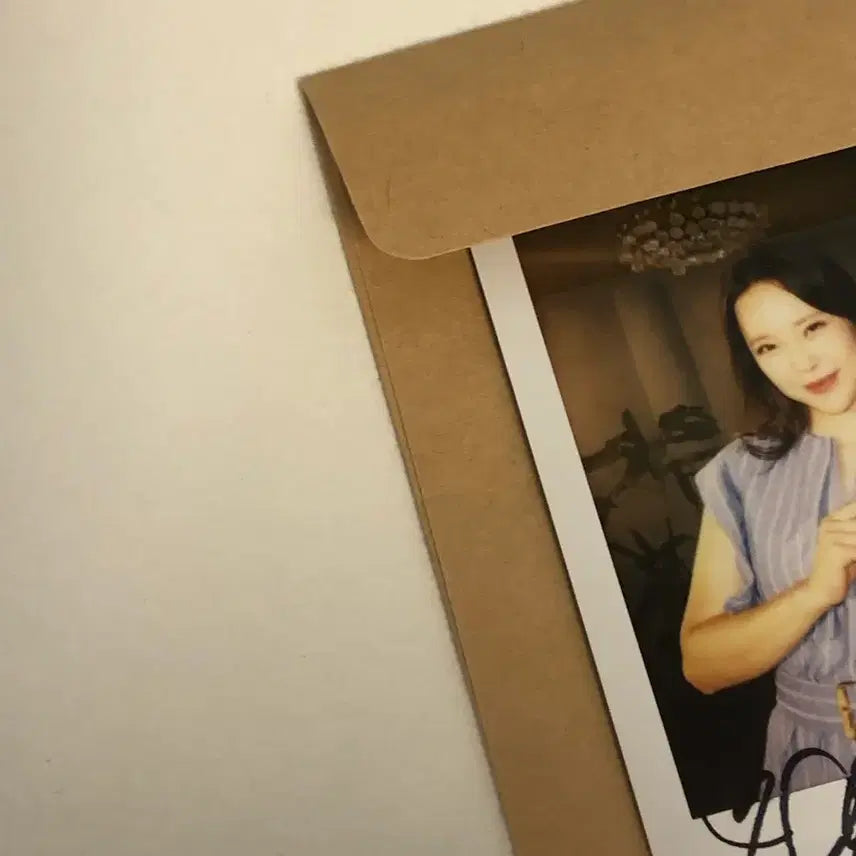 [BUNJANG] Baek Z Young Autographed Polaroid / 백지영 친필 싸인폴라