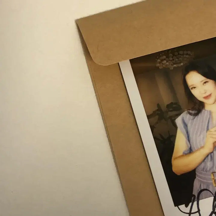 [BUNJANG] Baek Z Young Autographed Polaroid / 백지영 친필 싸인폴라