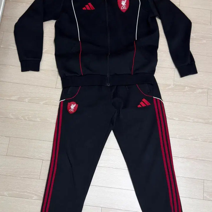 [BUNJANG] Adidas Liverpool Training Set - Black/Red / 아디다스 리버풀 트레이닝 세트 해외L,M