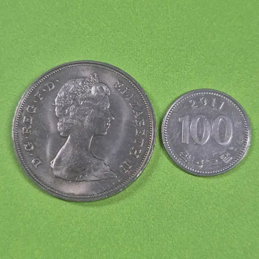 [BUNJANG] 1981 United Kingdom Royal Wedding Commemorative Coin - Princess Diana Large Size / [대형] 1981년 영국 다이애나비 결혼기념 주화M3250