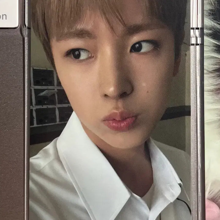 [BUNJANG] NCT WISH Yushi Color First Press Limited Edition Photocard / 엔시티 위시 유우시 컬러 초회한정반 포카 양도