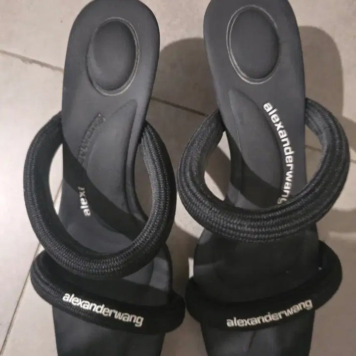 [BUNJANG] Alexander Wang Black Leather Mule Sandals Heel Size 38 / 알렉산더왕 샌들 힐 뮬 블랙샌들 정품 38사이즈