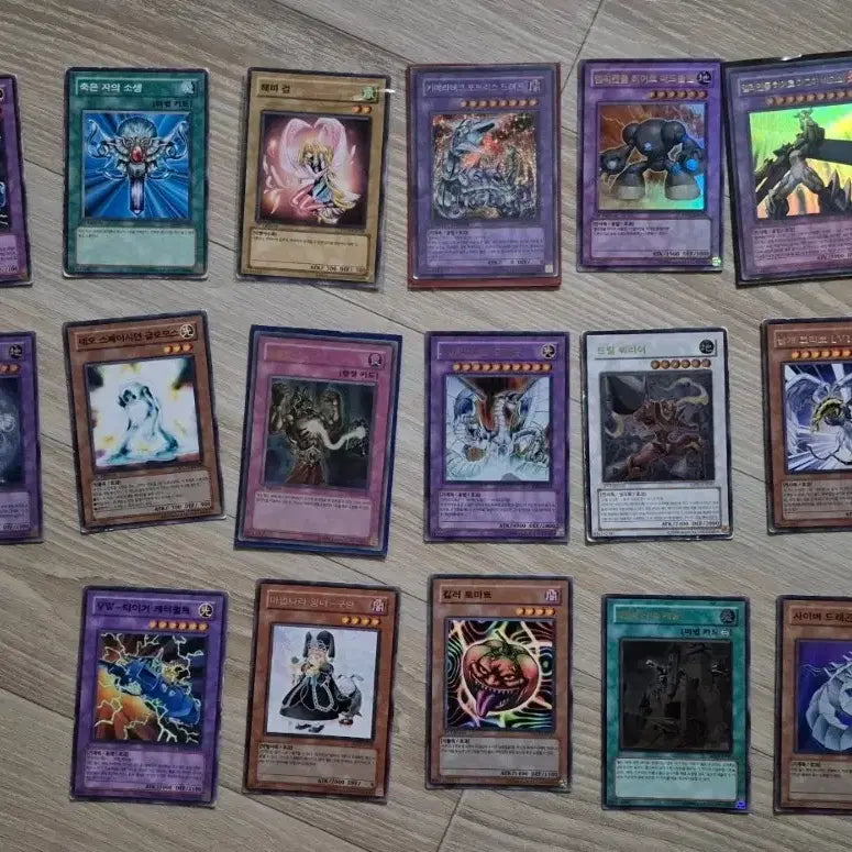 [BUNJANG] Yu-Gi-Oh! Cards Bundle Set (550+) / 유희왕카드 약 550장 이상 일괄 판매합니다