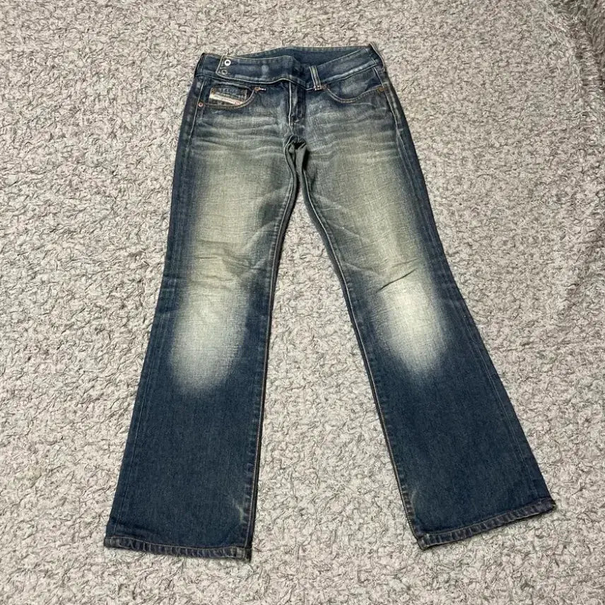 [BUNJANG] Diesel Low-Rise Bootcut Jeans / 6월까지만) 디젤 대장급 부츠컷