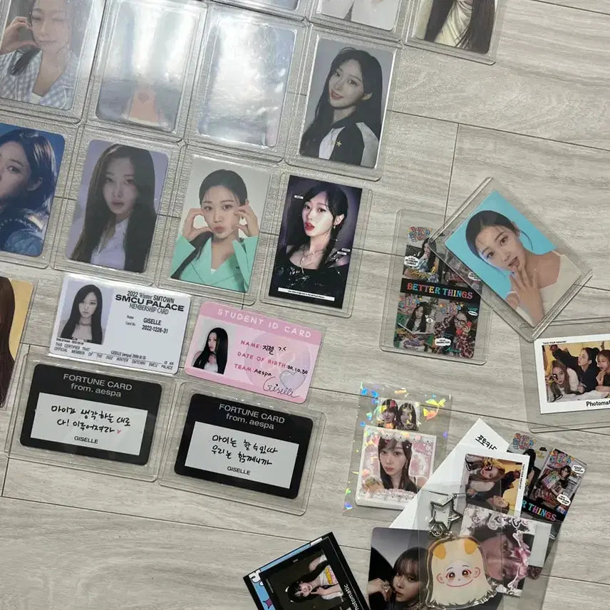 [BUNJANG] Aespa Giselle Slogan Photocard Polaroids / 에스파 지젤 슬로건 포토카드 폴라 포카