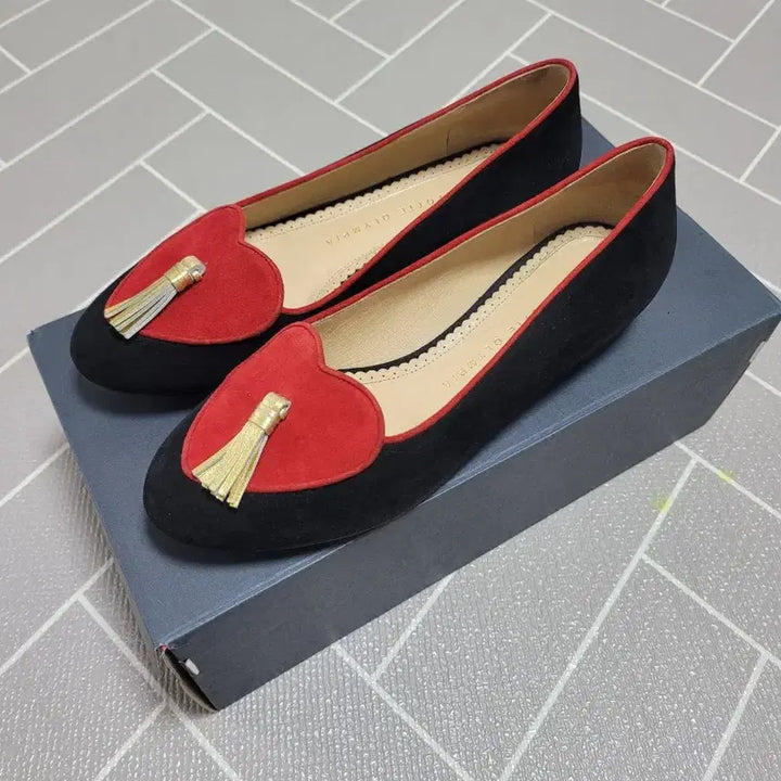 [BUNJANG] Charlotte Olympia Suede Tassel Flat Shoes 37 (230) / 2회착) 샬롯 올림피아 스웨이드 태슬 플랫 슈즈 37 (230)