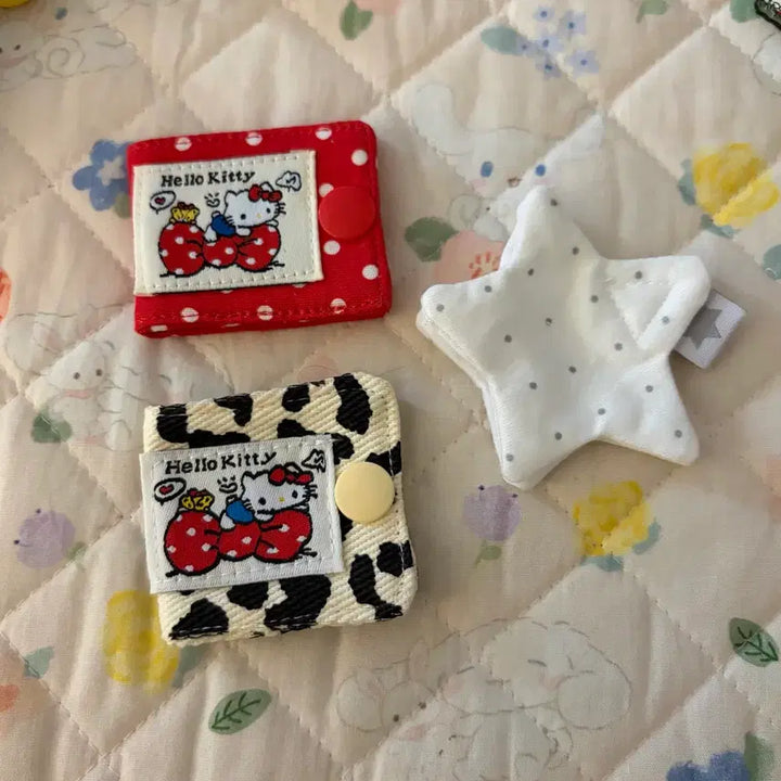 [BUNJANG] Hello Kitty &amp; Star Cable Organizers / 이어폰 케이불 정리 홀더(헬로키티,별)