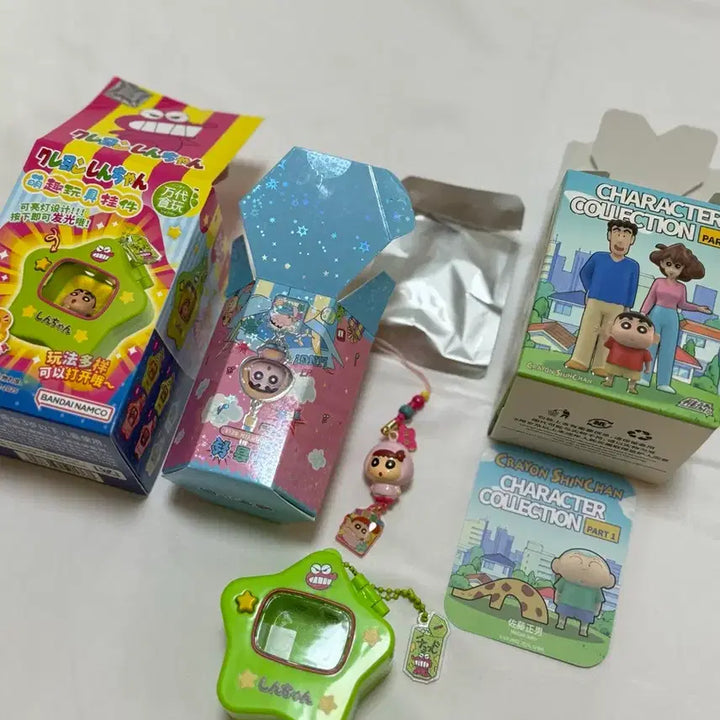 [BUNJANG] Crayon Shin-chan Character Figure Keychains Bundle Set / 일괄 새상품) 짱구 별모양 피규어 키링 초코비 신짱 훈이 유리