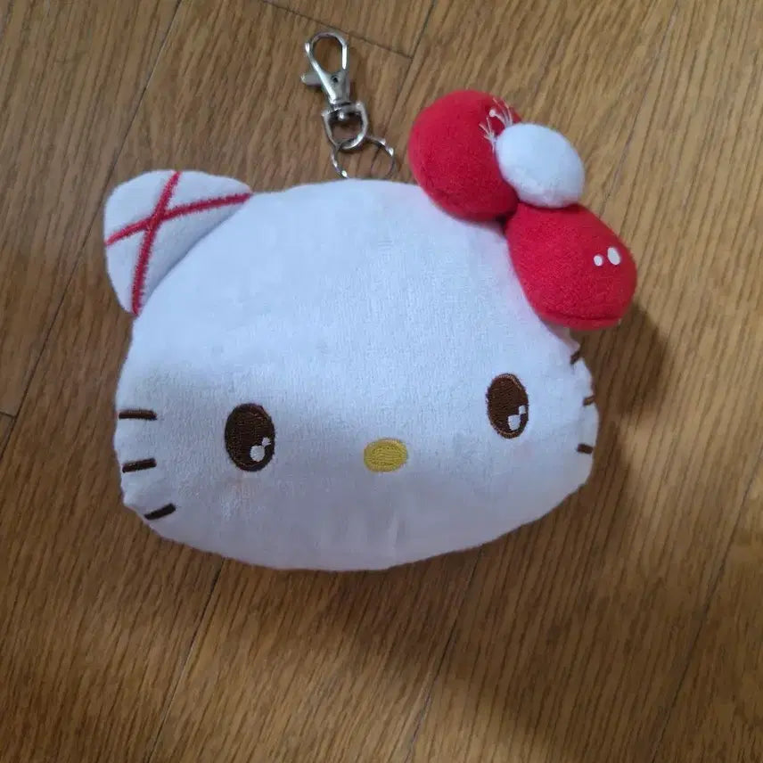 [BUNJANG] Sanrio Hello Kitty Christmas Season Reel Pass / 산리오 키티 크리스마스 시즌 릴패스
