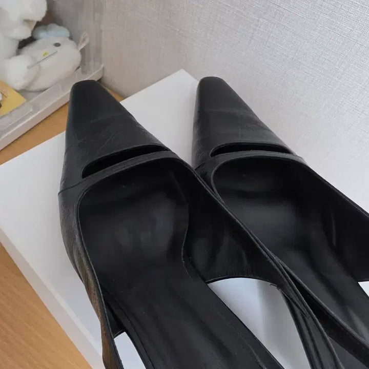 [BUNJANG] Pieton Cara Slingback Pumps Matte Black 250mm / 피에톤 pieton cara 매트블랙 슬링백 펌프스 250 발볼넓힘