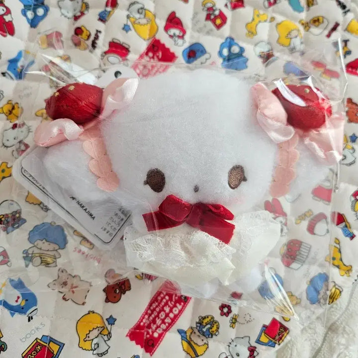 [BUNJANG] Sanrio Sweet Cake Strawberry Shortcake Mascot CorgiMung Plush / 산리오 스위트 케이크 딸기 쇼트 케이크 마스코트 코기뮹인형
