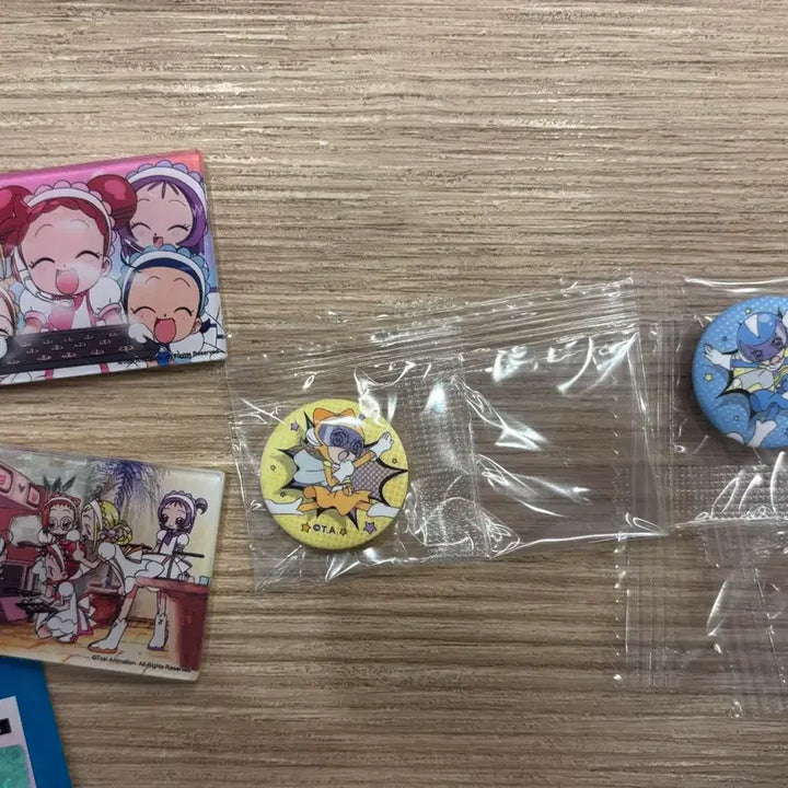 [BUNJANG] Remi Acrylic Magnet &amp; Pin Badge Set / 레미 아크릴 마그넷, 핀뱃지 교환 판매