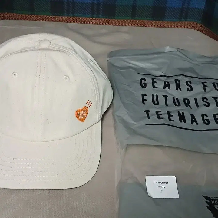[BUNJANG] Human Made Shibuya White Heart Logo Ball Cap / 휴먼메이드 시부야 화이트 하트 로고 볼캡