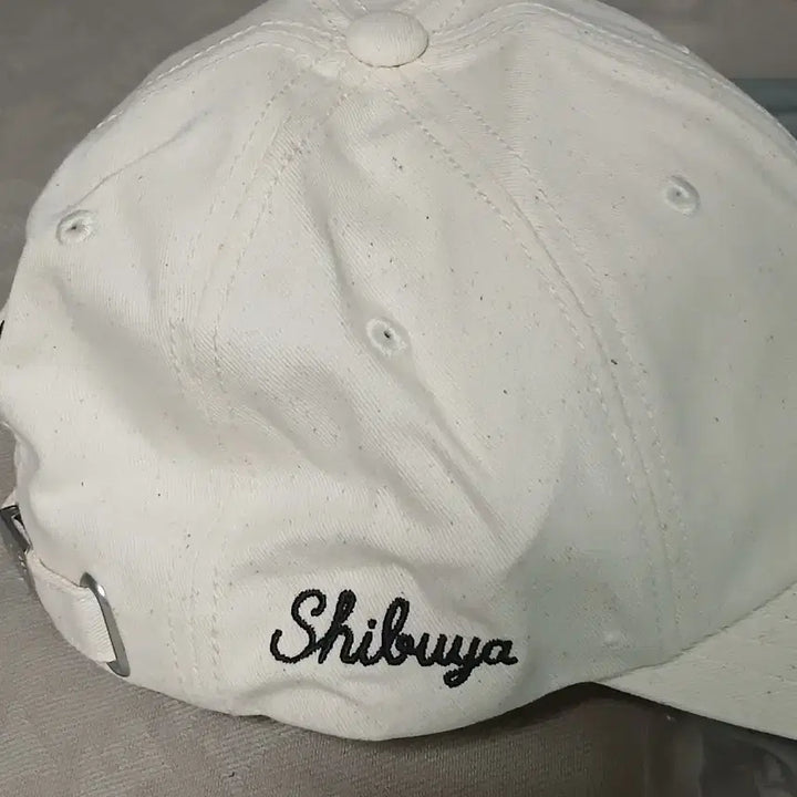[BUNJANG] Human Made Shibuya White Heart Logo Ball Cap / 휴먼메이드 시부야 화이트 하트 로고 볼캡