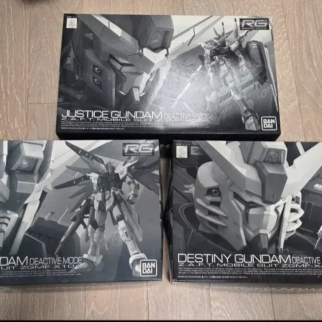 [BUNJANG] Bandai RG Justice, Freedom, Destiny Gundam Deactive 3-Model Set / RG 저스티스, 프리덤, 데스티니 건담 디액티브 3종 세트