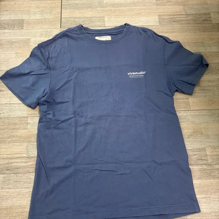 [BUNJANG] Vivastudio Pastel Blue Short Sleeve T-Shirt Size S / 비바스튜디오 반팔티S(파스텔블루)