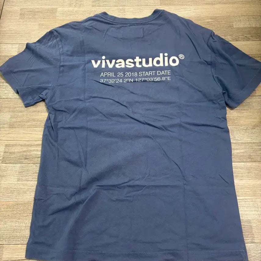 [BUNJANG] Vivastudio Pastel Blue Short Sleeve T-Shirt Size S / 비바스튜디오 반팔티S(파스텔블루)