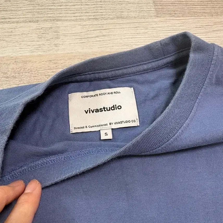[BUNJANG] Vivastudio Pastel Blue Short Sleeve T-Shirt Size S / 비바스튜디오 반팔티S(파스텔블루)