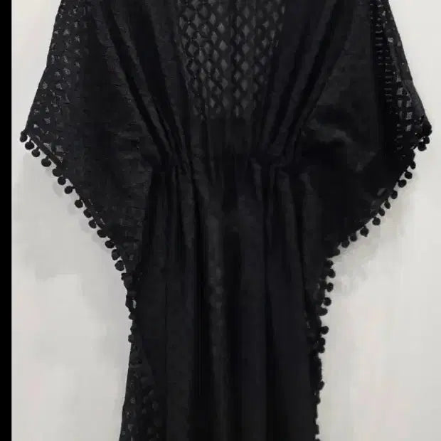 [BUNJANG] Black Punching Beach Cover-up Long Cardigan / 블랙 펀칭 비치 커버업 롱 가디건