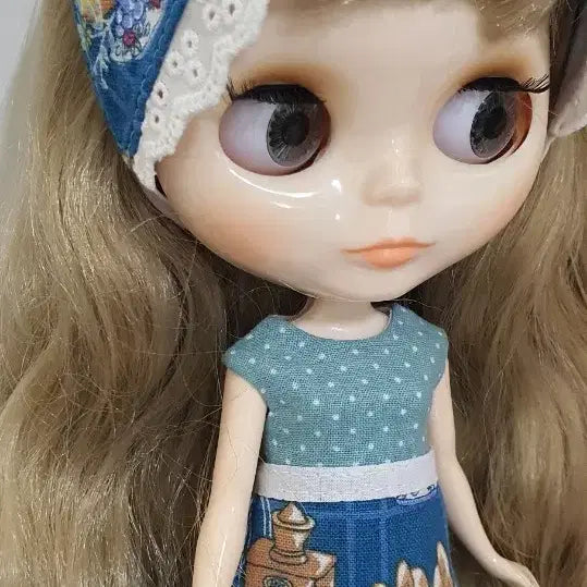 [BUNJANG] Blythe Doll Compatible Dot Print Dress, Apron, and Headscarf Set / 브라이스옷  (페이크)호환의상