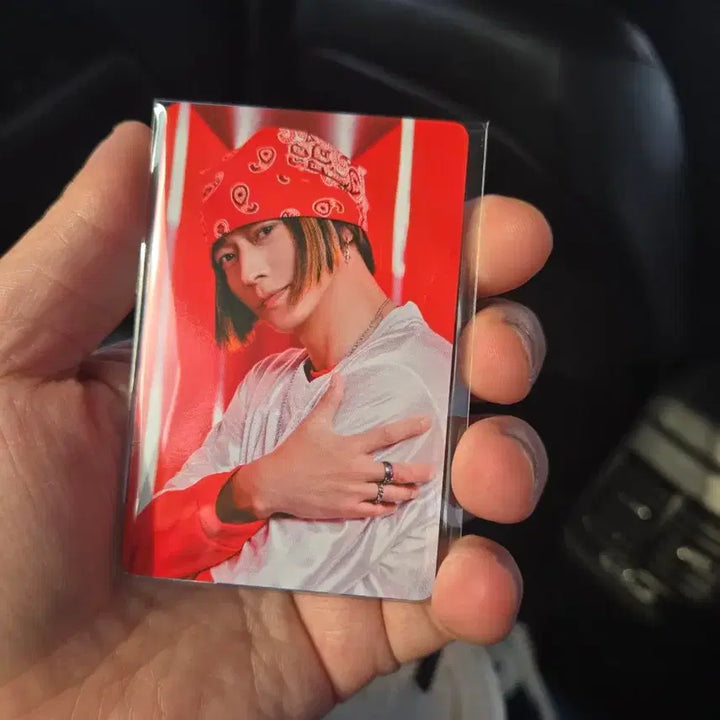 [BUNJANG] Wild Thing TTT &amp; Photocard 4-Set / 와일드씽 TTT&amp;포토카드 4종 세트