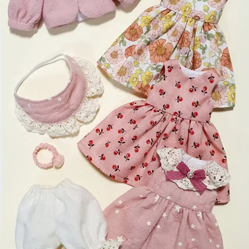 [BUNJANG] Mini Reina Costume Set Bundle / 미니레이나옷  의상세트 일괄