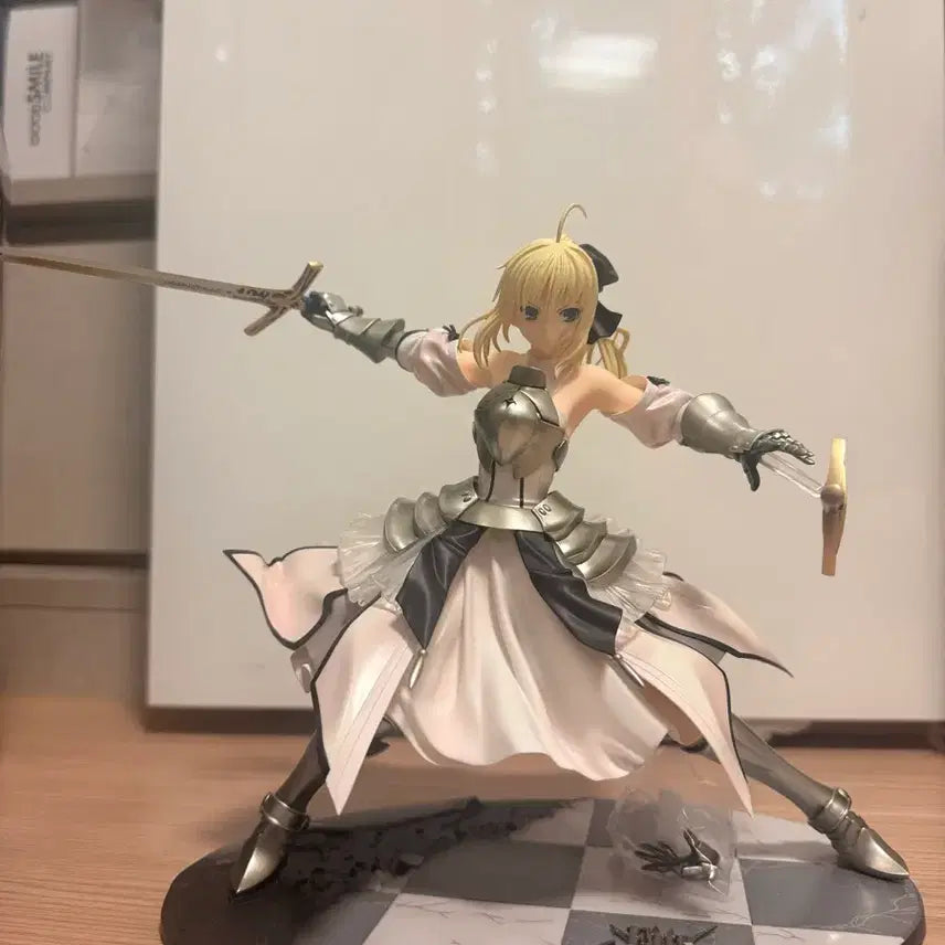 [BUNJANG] Good Smile Company Fate/Grand Order Saber Lily (Avalon) Figure / 세이버 피규어 아서왕
