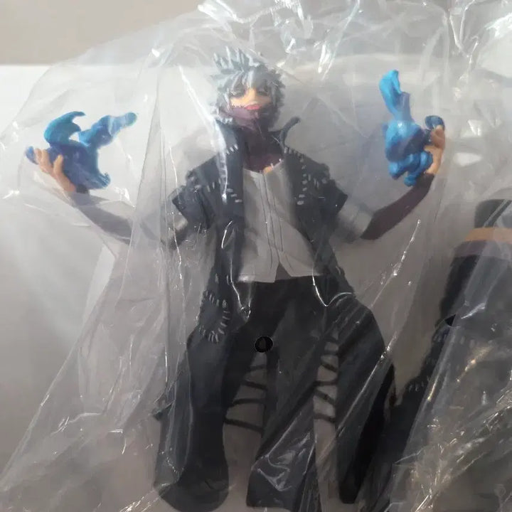 [BUNJANG] The Evil Villains DX Dabi Figure (No Box, Unsealed Vinyl) / THE EVIL VILLAINS -DX- 다비 피규어(노박스, 비닐미개봉