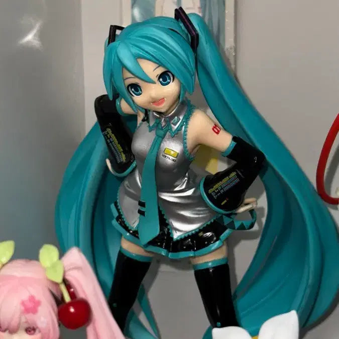 [BUNJANG] Project Diva Miku Figure (Box Included) / 박스o 프로젝트 디바 프디바 미쿠 피규어