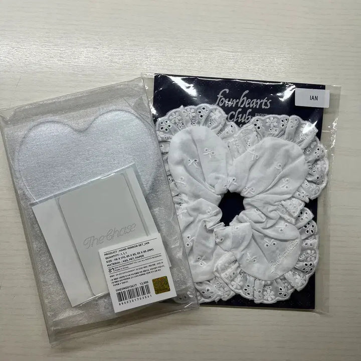 [BUNJANG] Hatsu to Hearts Poharts Club Scrunchie, Hand Mirror, Bundle Set Ian / 하츠투하츠 포하츠클럽 스크런치, 손거울 일괄 이안