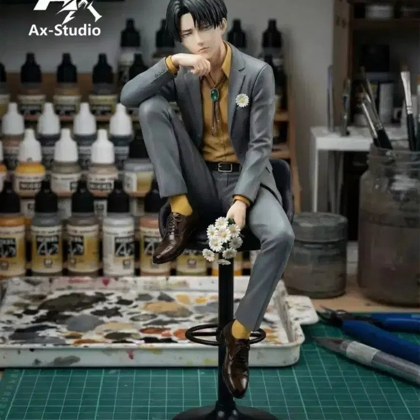 [BUNJANG] AX Studio Levi Resin Statue Attack on Titan / AX 리바이 레진 정가이하양도 진격의거인