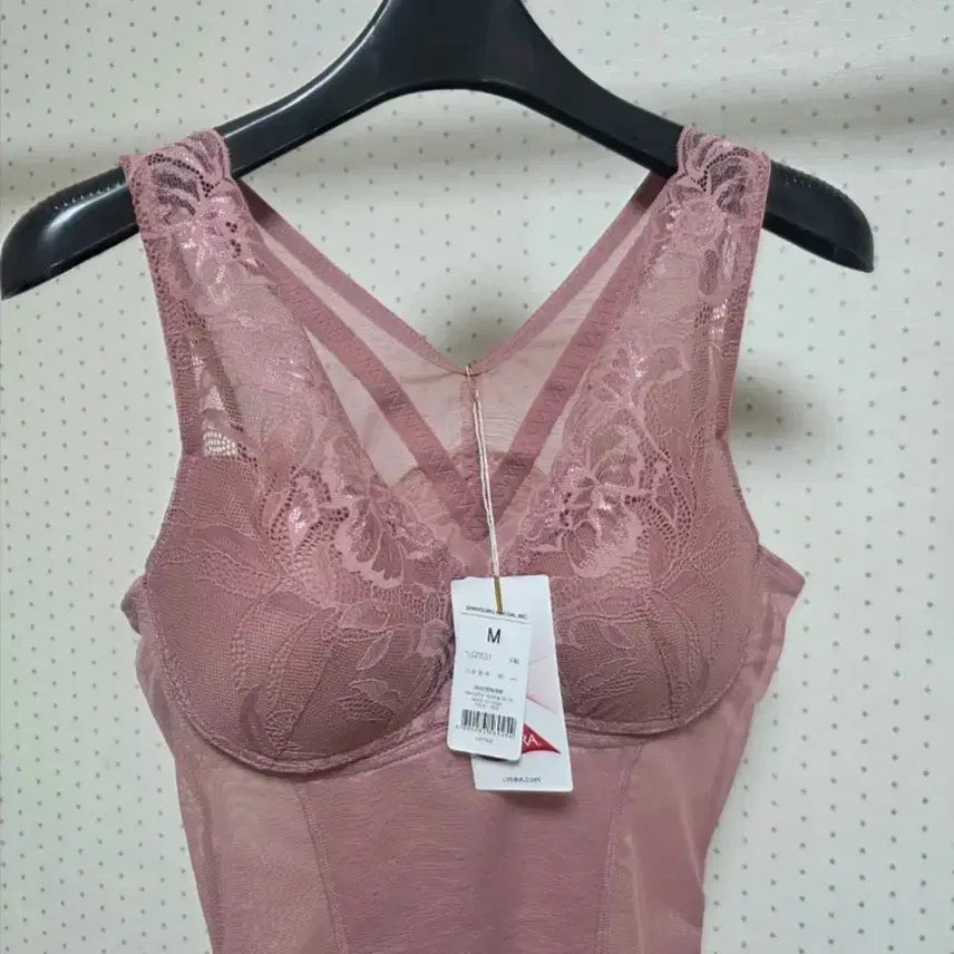 [BUNJANG] Shinyoung Wacoal All-in-One Body Shaper M Size (New) / 신영와코르 올인원 바디쉐이퍼M사이즈(새상품)