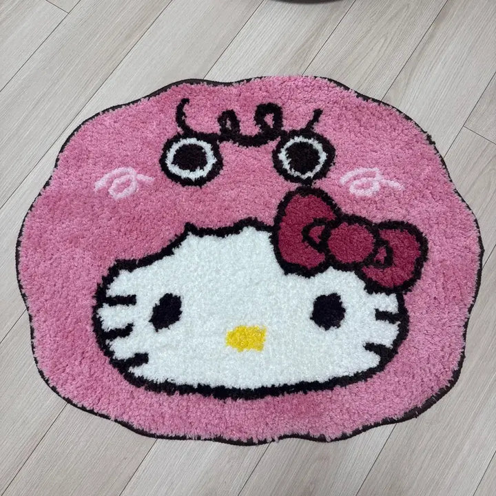 [BUNJANG] SHINee Key Hello Kitty Fluffy Rug Photocard / 샤이니 키 헬로키티 복실이 러그 포카 포함