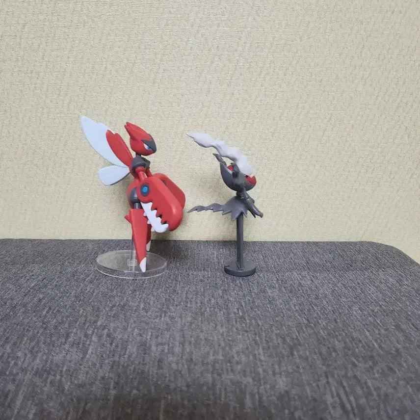 [BUNJANG] Pokemon Mega Beedrill / Darkrai Figure Set / 급처 포켓몬스터 메가 핫삼 / 다크라이 피규어 이번주 까지