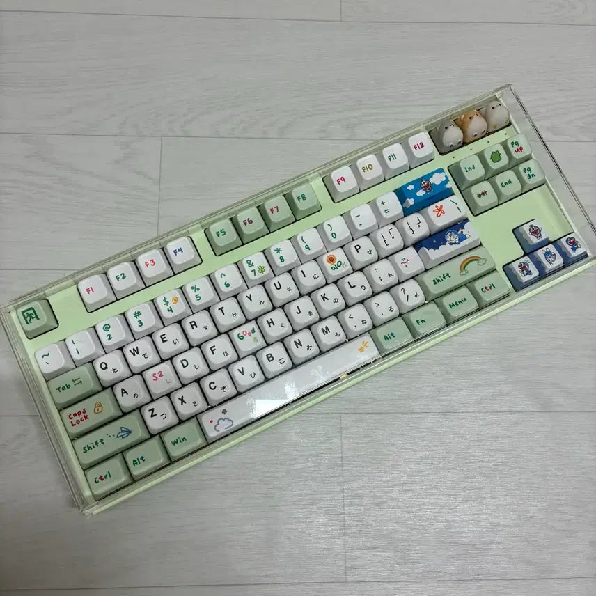 [SOLD OUT] 그루브스톤 gv10 그린+도라에몽 키캡+아티산키캡+일어자판(밀키축45)
