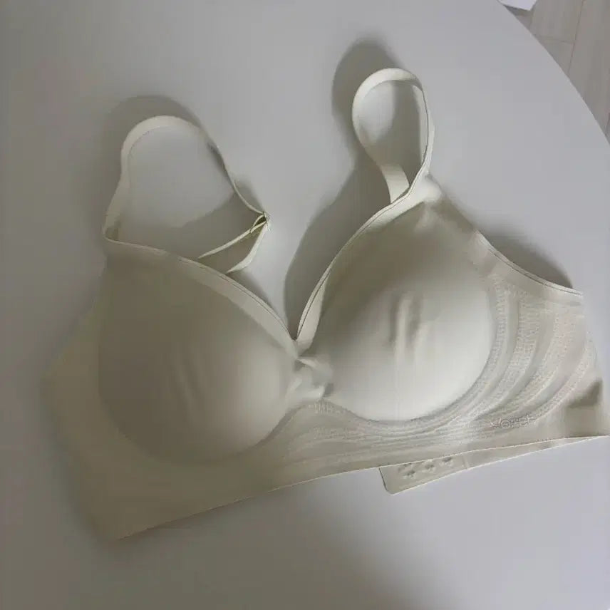 [BUNJANG] Verish Coolfit Bra Volume Fit Ivory M / 베리시 쿨핏 브라 볼륨핏 아이보리 M