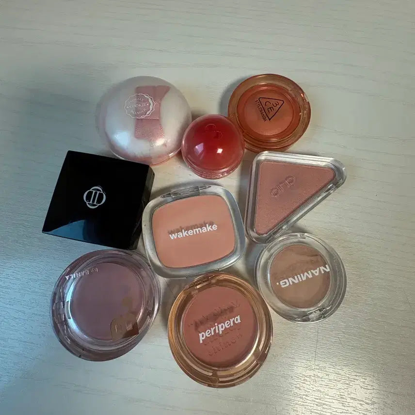 [BUNJANG] Peripera, WakeMake, Naming, Banila-co, Clio, Dinto, 3CE, Etude, Rom&amp;nd Blushers / 추가) 블러셔 판매