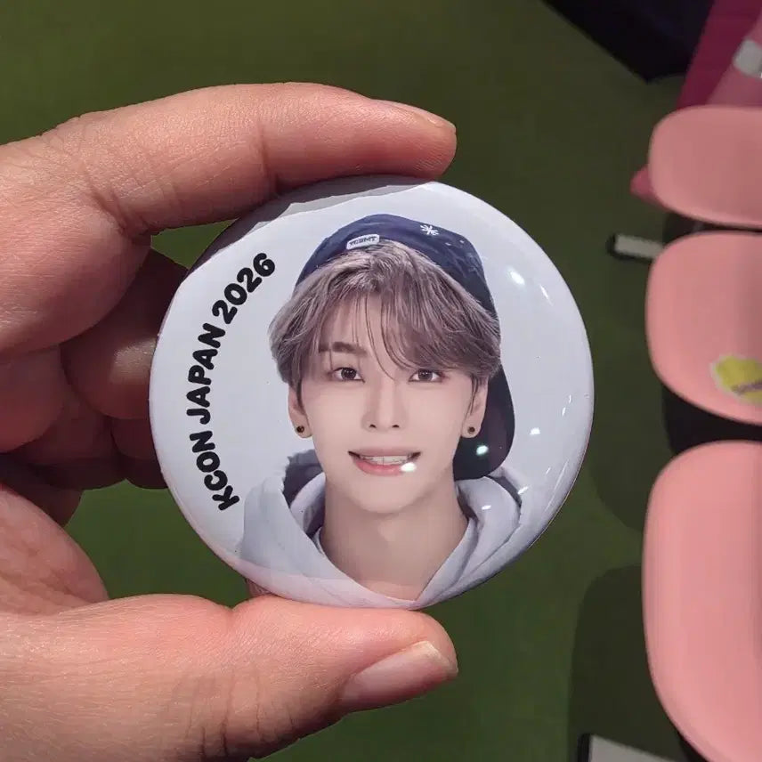 [BUNJANG] AldiOne KCON JAPAN 2026 Goods Badge - Sseullong / 알디원 KCON JAPAN 2026 굿즈 뱃지 가챠 씬롱