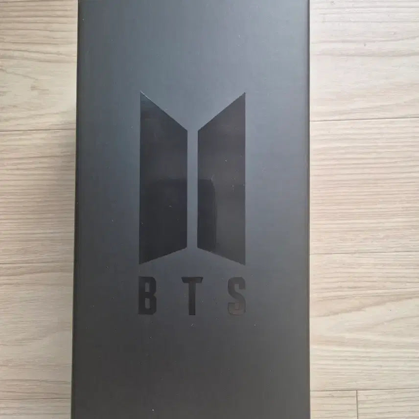 [BUNJANG] BTS Light Stick Version 4 / BTS 응원봉 버전4 새상품(LIGHT STICK VER.4)